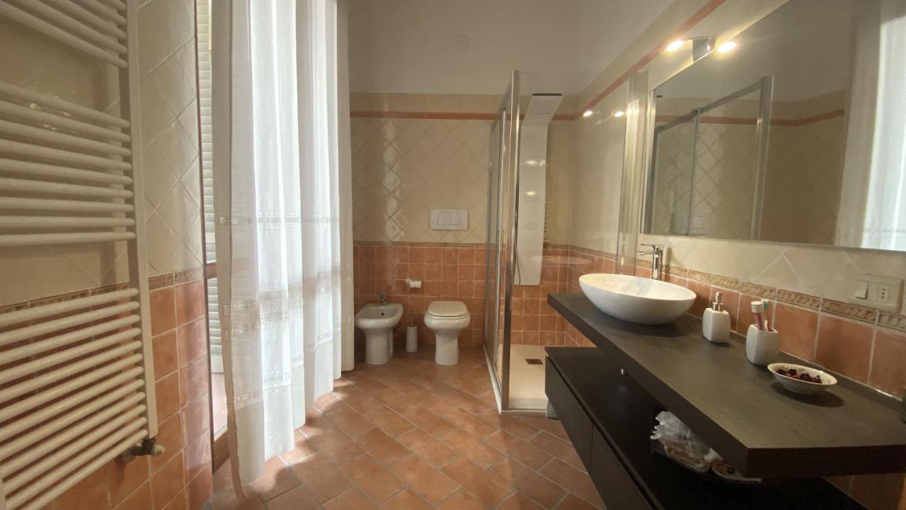 Indipendent Studio Apartment With Terrace - Parking Firenze Eksteriør billede