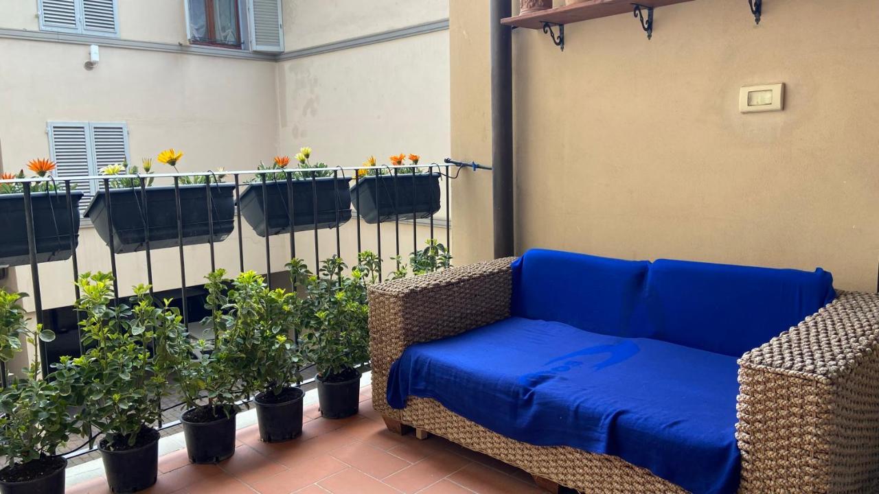 Indipendent Studio Apartment With Terrace - Parking Firenze Eksteriør billede
