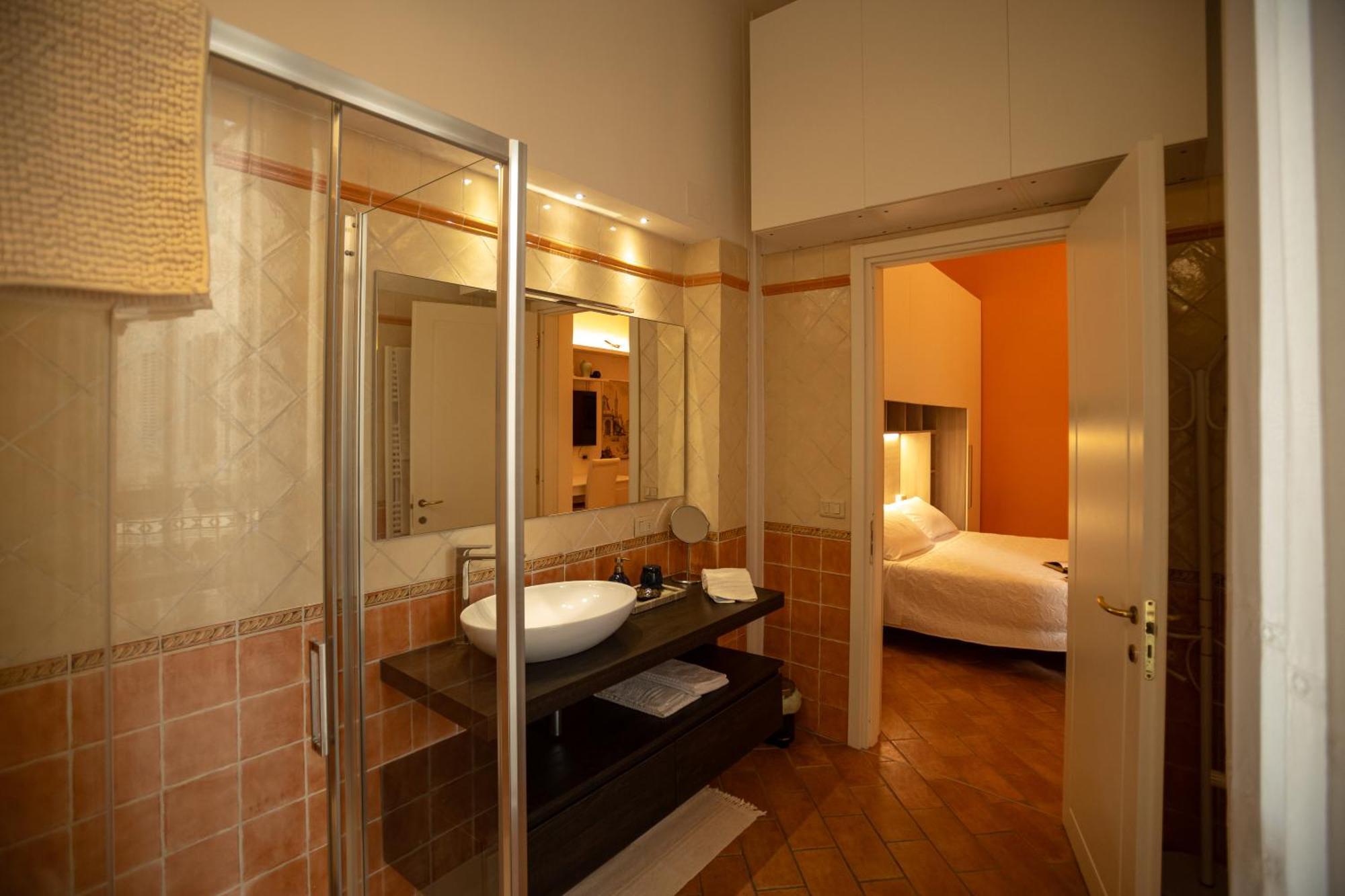 Indipendent Studio Apartment With Terrace - Parking Firenze Eksteriør billede