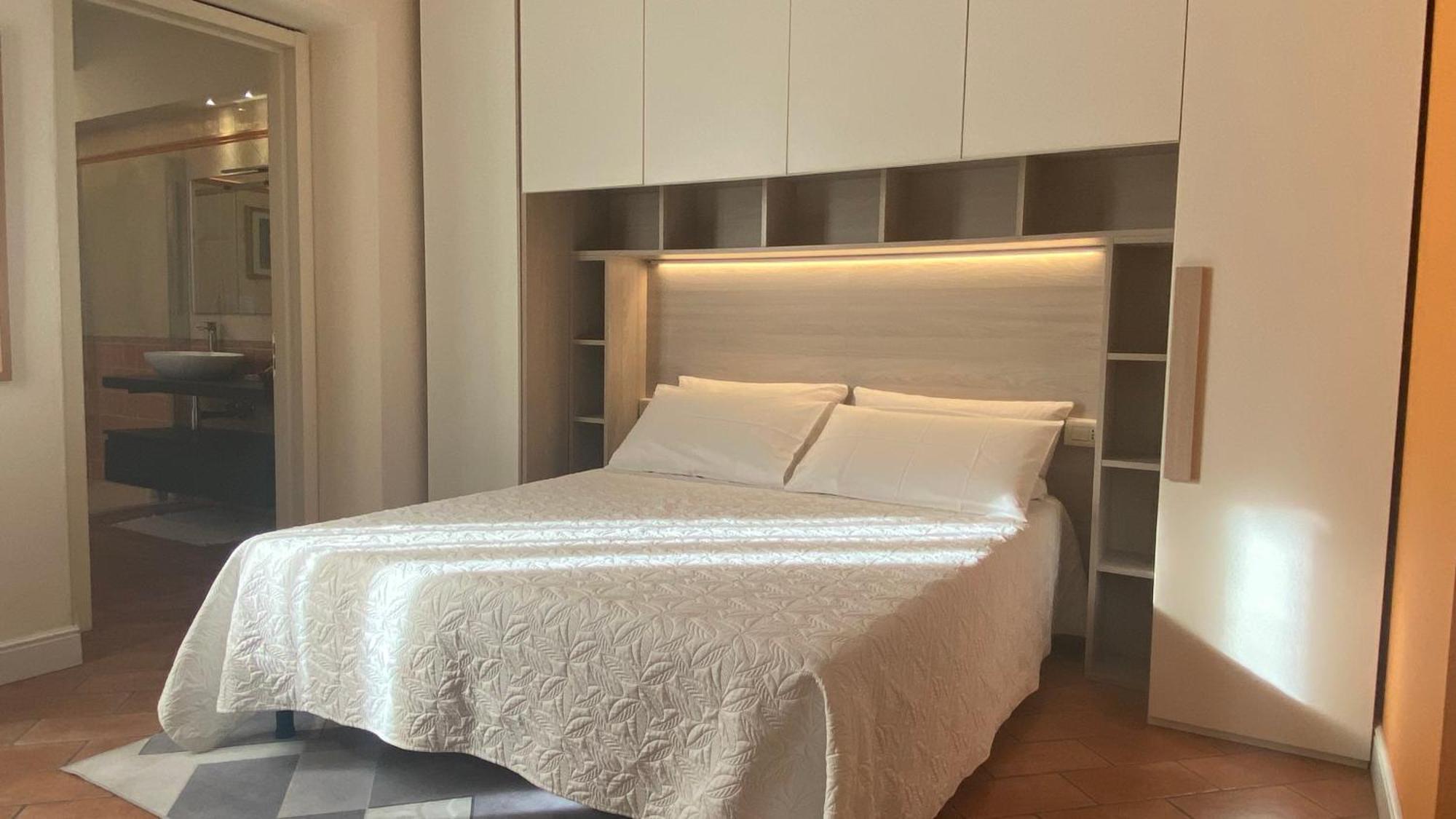 Indipendent Studio Apartment With Terrace - Parking Firenze Eksteriør billede